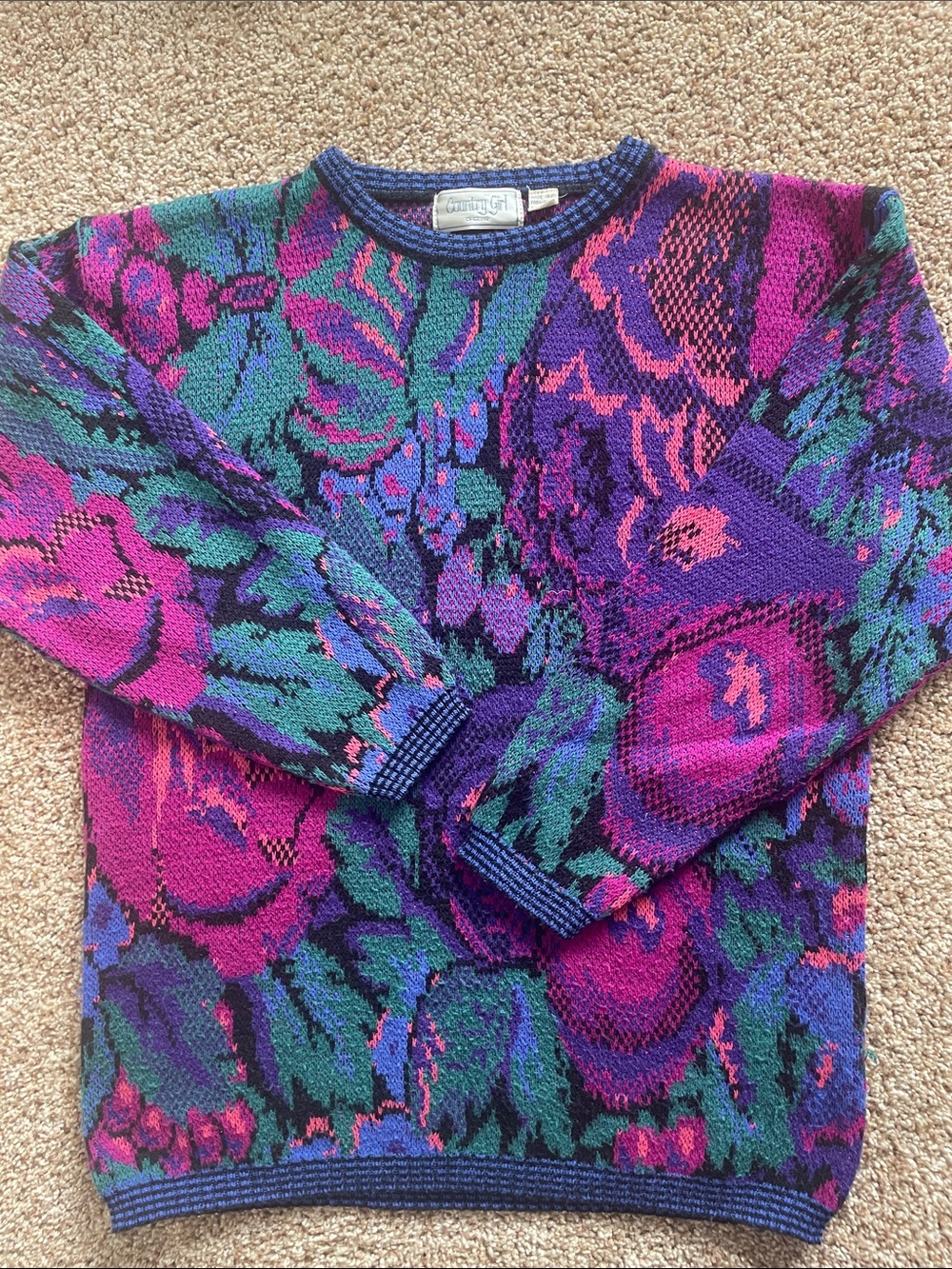 Vintage-Style Multicolor Floral Crewneck Sweater by